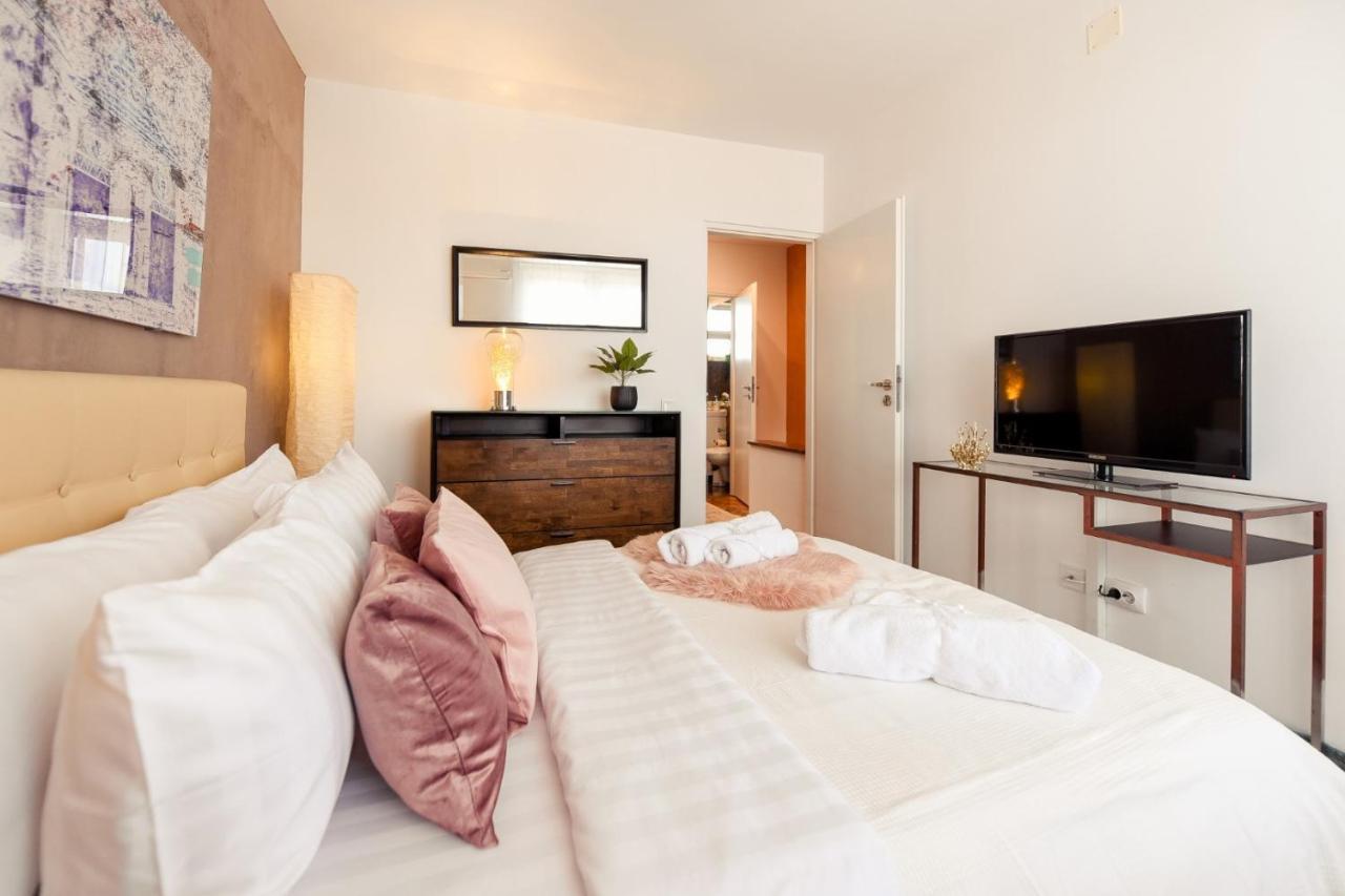 Spectacular Views & Modern Comfort: Your Dream Duplex In Central Bucharest Daire Dış mekan fotoğraf